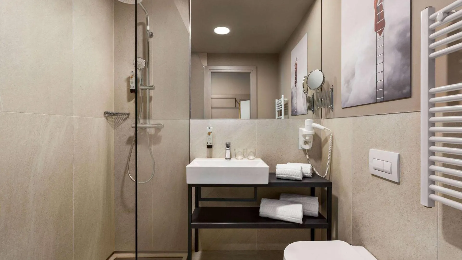 Amedia Milan, Trademark Collection By Wyndham 4*, Milan